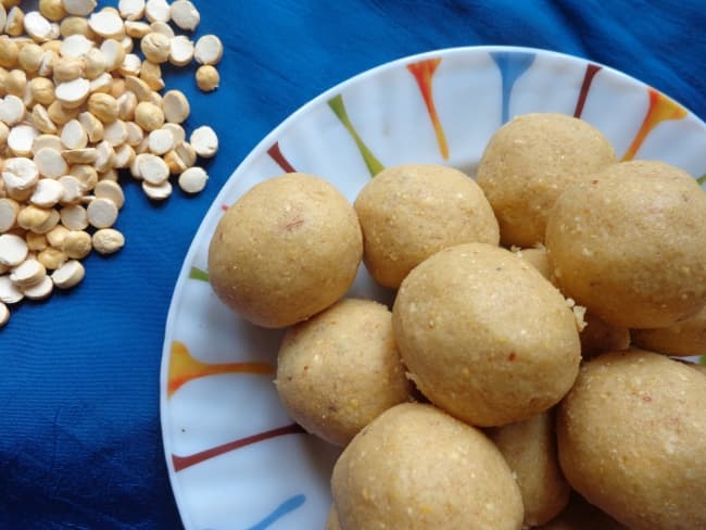 maa-laddu