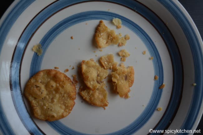 crispy puri