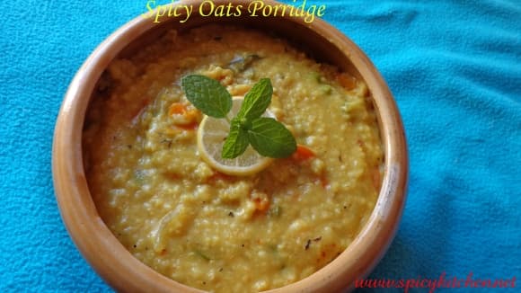 Spicy oats porridge
