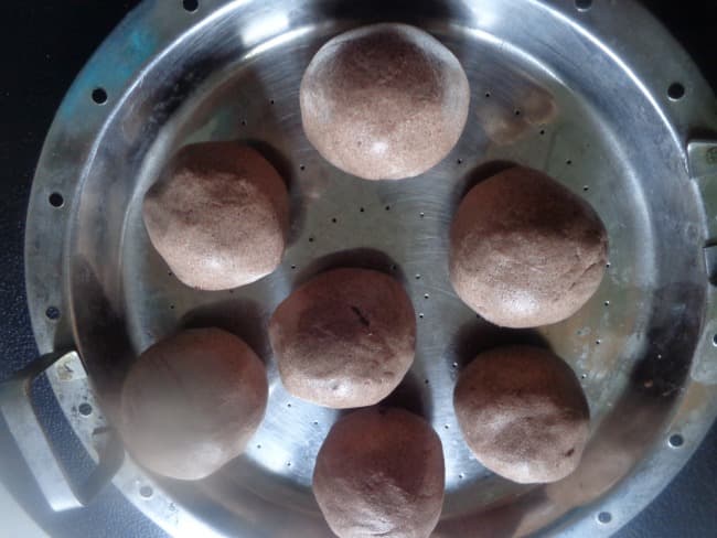 ragi-kozhukkatta2