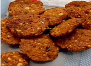 nadan parippu vada